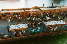 Isla Bar restaurant interior